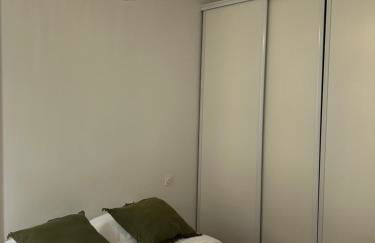 Le Toulousain 102 - Appartement Cosy en Hypercentre - Quartier Jeanne d'Arc - Foto 9