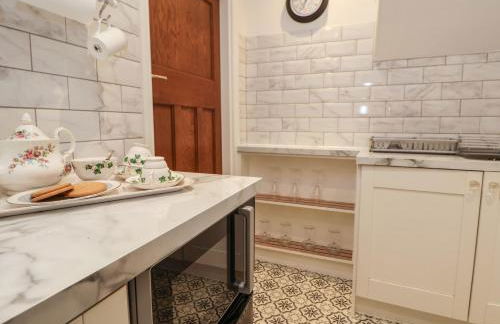 Ismay Dining Room Suite - Titanic Interest - Foto 18