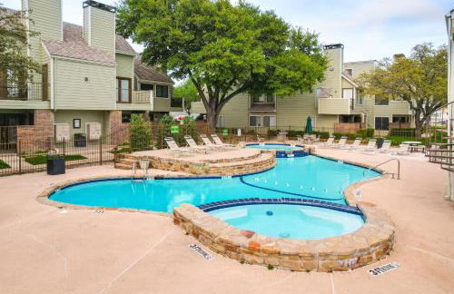 3 Mi to Dtwn Fort Worth! Condo with Hot Tub and Pool - Foto 3