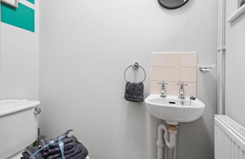 Detached 6 Bedroom Cambridgeshire Abode - Pets - Foto 16