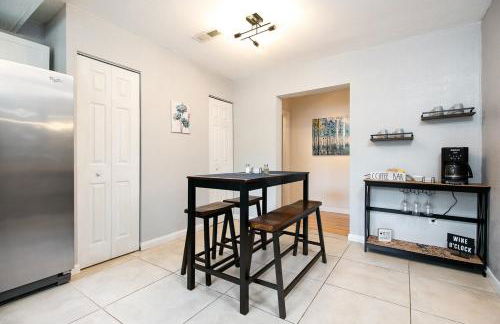 Farmhouse and Charming Place - Photo 19