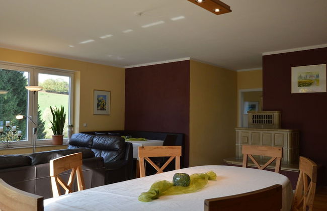 Beautiful and Cosy Apartment in a Wooded and Mostly Quite Rustic Ambience - Photo 25