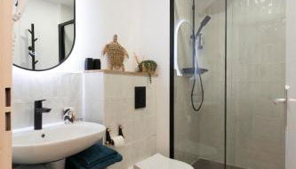 Studio Toulouse Aéroport - Piscine Sauna Fitness - Foto 4, towels, Shower