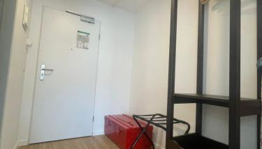 Hotel Room at Munich Central Station - Foto 3, wardrobe