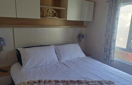 Haggerston Castle sleeps 6 ensuite - Foto 15
