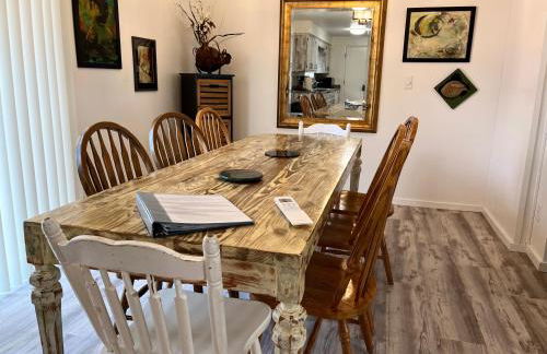 Cheerful 3 Bedroom on a Park 10 Miles from Eugene - Foto 10