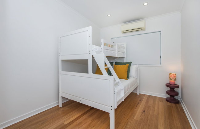 Luxe Waterfront Stay -Tallebudgera Creek - Foto 3