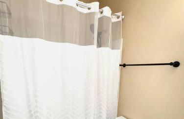 Large 4-Bedroom Entire Home with Two Living Rooms - Foto 20