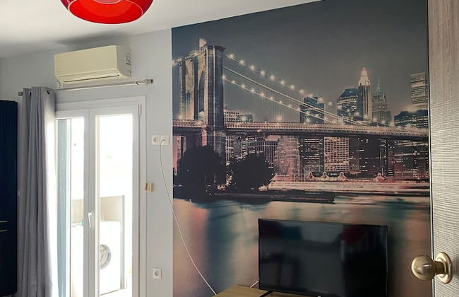 Arethousa City View Getaway - Chalkida s Cozy Gem - Foto 1