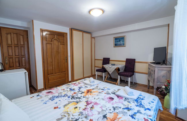 Studios Belvi - Photo 18