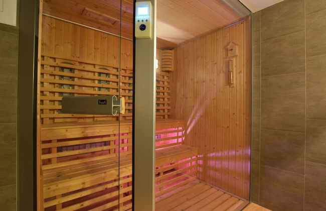 Luxurious Cottage in Libin Region With Sauna - Photo 25