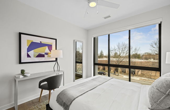 Placemakr Cathedral Heights - Photo 45