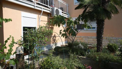 Apartment with a garden view - Foto 2, Garden, Garden view