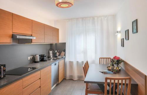 Zentrale Luxus Apartments Nürnberg, nähe Messe, Balkon, Parkplatz, Self-Check-in - Foto 8