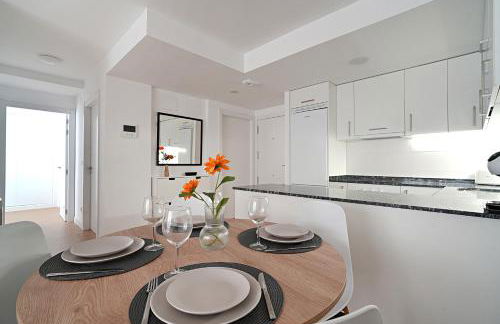 GALIHOST - Apartamentos con parking frente a la playa - Foto 39