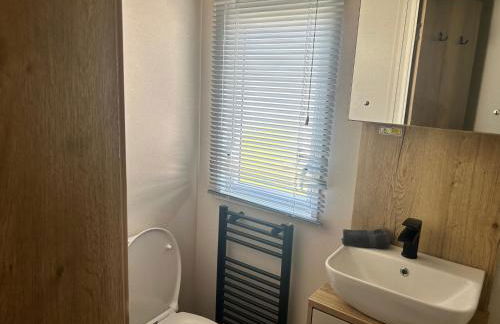 Hafan y Mor Park 3-Bed Caravan Sleeps 8 Pets Ok - Foto 17
