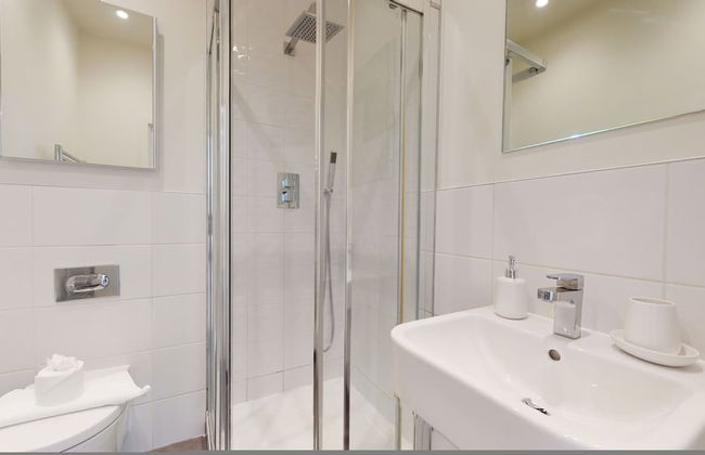 Luxury Apartment - Town Centre North Stevenage - Foto 15