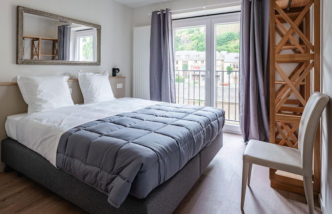 Villa Steps From Castle - Photo 2