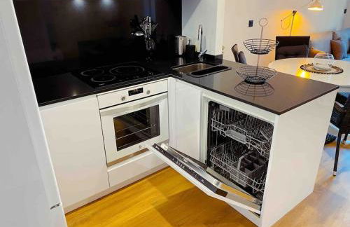 Apartamento en Edificio Nuevo con Piscina - Foto 3