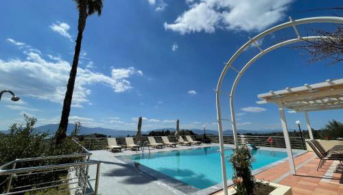 Kouvelia Country Home Luxury Villa Rental - Foto 4, sunbed