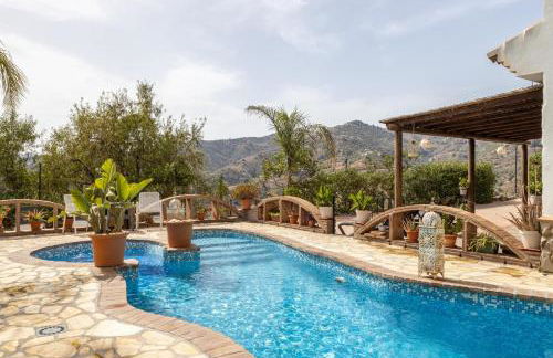 Villa Malaga con Jacuzzi Piscina vallada Barbacoa By AndaraHolidays - Foto 34