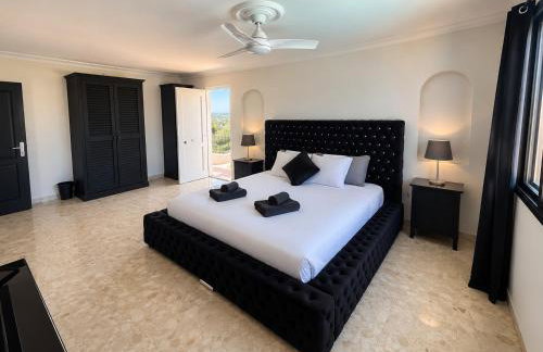 Large Villa in Maspalomas with Huge Private Pool, Jacuzzi & Gym - Foto 9