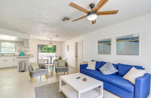 2 Mi to State Parks! Crystal River Home with Yard - Foto 6