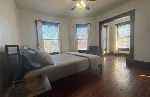 3BR suite w/ office close ISU - Foto 28