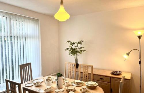 Spacious 3 Bedroom House - Sleeps 5 - Foto 39