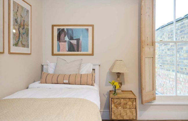 The Rosebery Retreat - Inviting 4bdr With Garden - Foto 36