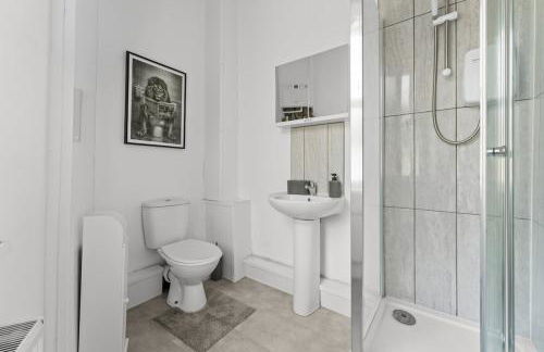 Warmth of Home at Penarth Sleeps 5 - Foto 12