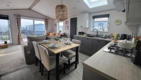 Honeycomb Lodge - Holiday Home 5 min from Padstow - Foto 5