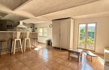 Large duplex with garden in historic house - Foto 15