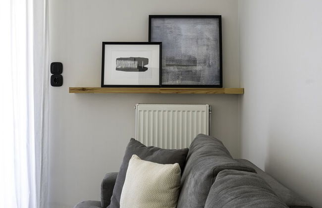 Posh 1BR Apartment in Chalandri - Photo 8