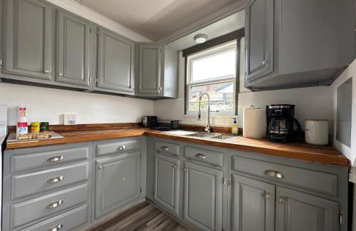 Game Room! Mid Century Danish Home in Downtown Solvang - Foto 9