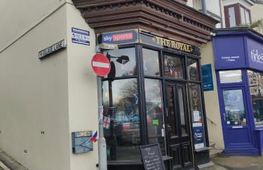 Fishermen's cottage with log burner, 2 bathrooms & sea views from garden terraces - Foto 64