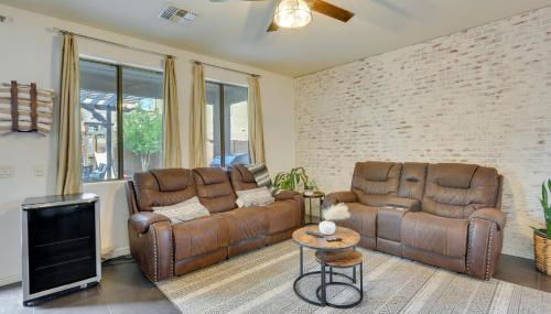 Luxe Family Home with Pool, 13 Mi to Dtwn Phoenix! - Foto 4