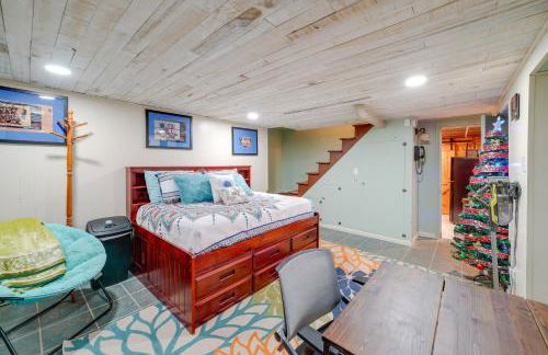 Beckley Studio with Private Hot Tub and Home Gym! - Foto 5