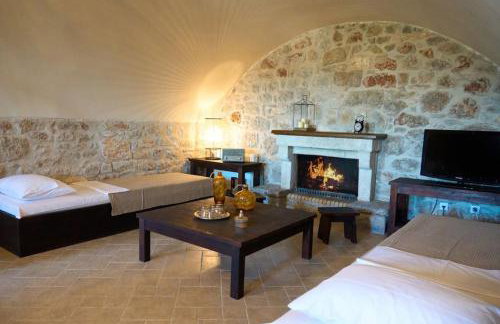 Villa Agia Sofia ένα υπέροχο καταφύγιο στο βουνό - Foto 7