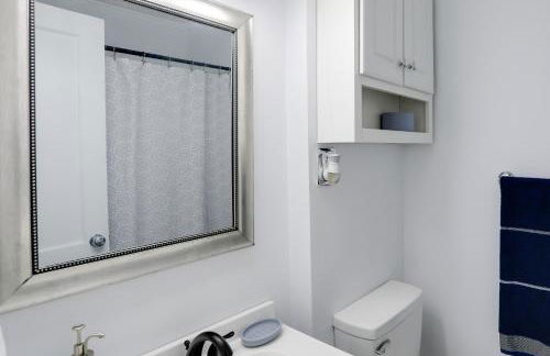 Less Than 1 Mi to Dtwn Updated Studio in North Greenwood! - Foto 15