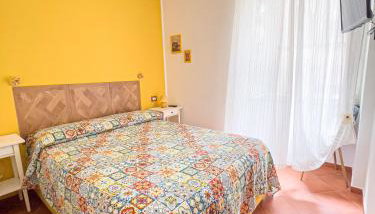 Giallo Napoli - Foto 1