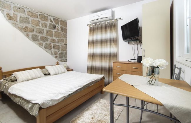 La Perla Apartments - Foto 1