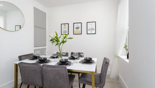 Open Mind Property - 3 Bedroom , Henderson Lodge - Foto 5