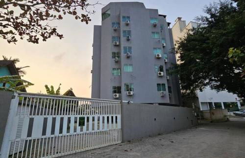 Ap pé na areia itapema frente mar - Foto 12