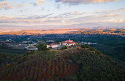 Colina by Avantstay Secluded Mountain Top Oasis w/ Pool, Hot Tub & Putting Green! - Foto 152