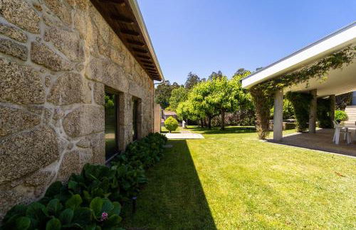 Casa de Silvares Fafe - Moradia Premium com piscina by House and People - Foto 36