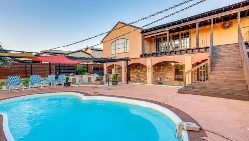 Italian-Styled Home with Lake Views and Private Pool - Photo 2