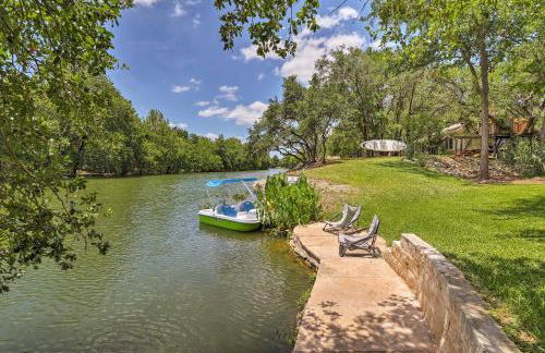 Round Rock Lakefront Home with Water Toys and Fire Pit - Photo 24