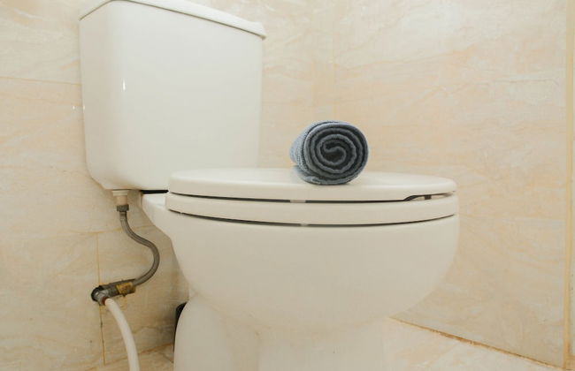 Cozy Room 1BR Gray Tower Sentra Timur Apartment - Foto 10