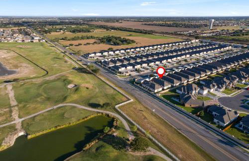 The Edinburg Oasis Modern 2BD -2BA - Foto 17